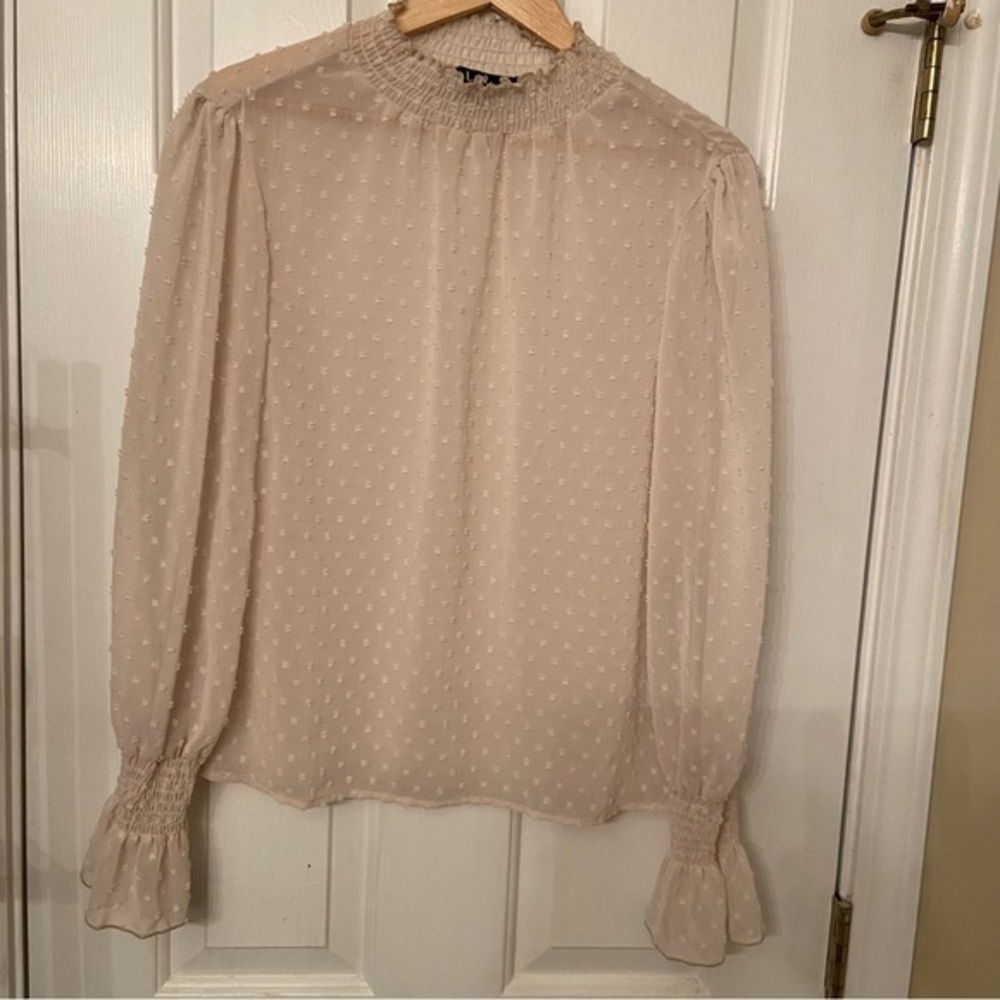 NWT Lulus Darlena‎ Swiss dot sheer top Size S